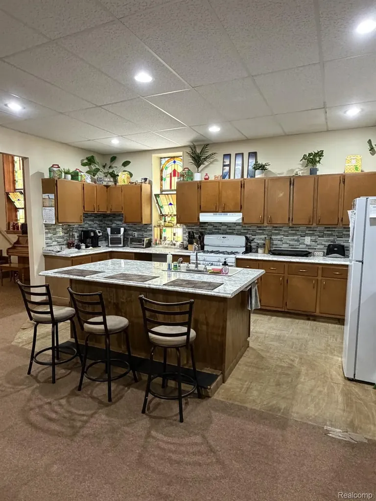 4220 3rd Street Brown City City MI 48416