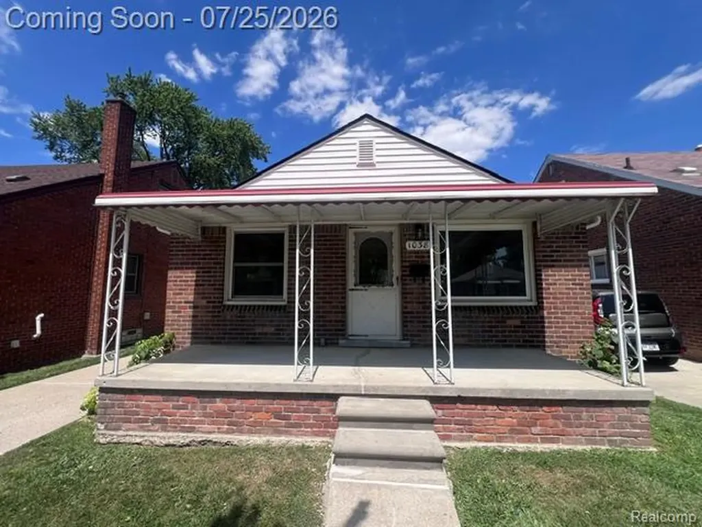 1038 Detroit Avenue Lincoln Park City MI 48146