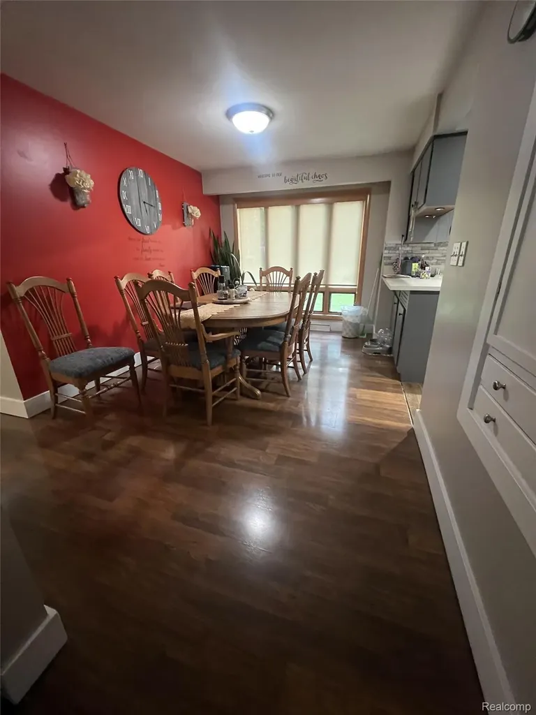1439 Ivanhoe Road Pere Marquette Charter Township MI 49431