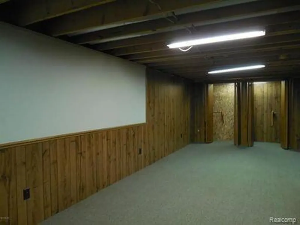 1439 Ivanhoe Road Pere Marquette Charter Township MI 49431