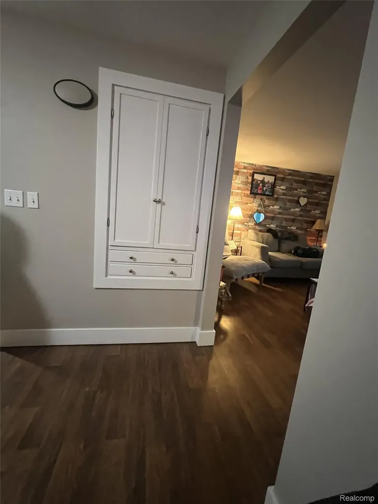 1439 Ivanhoe Road Pere Marquette Charter Township MI 49431
