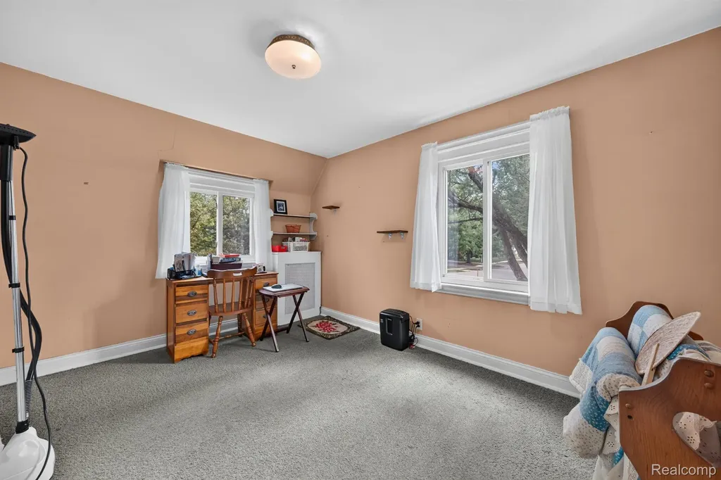 31710 Glencoe Drive Beverly Hills Village MI 48025