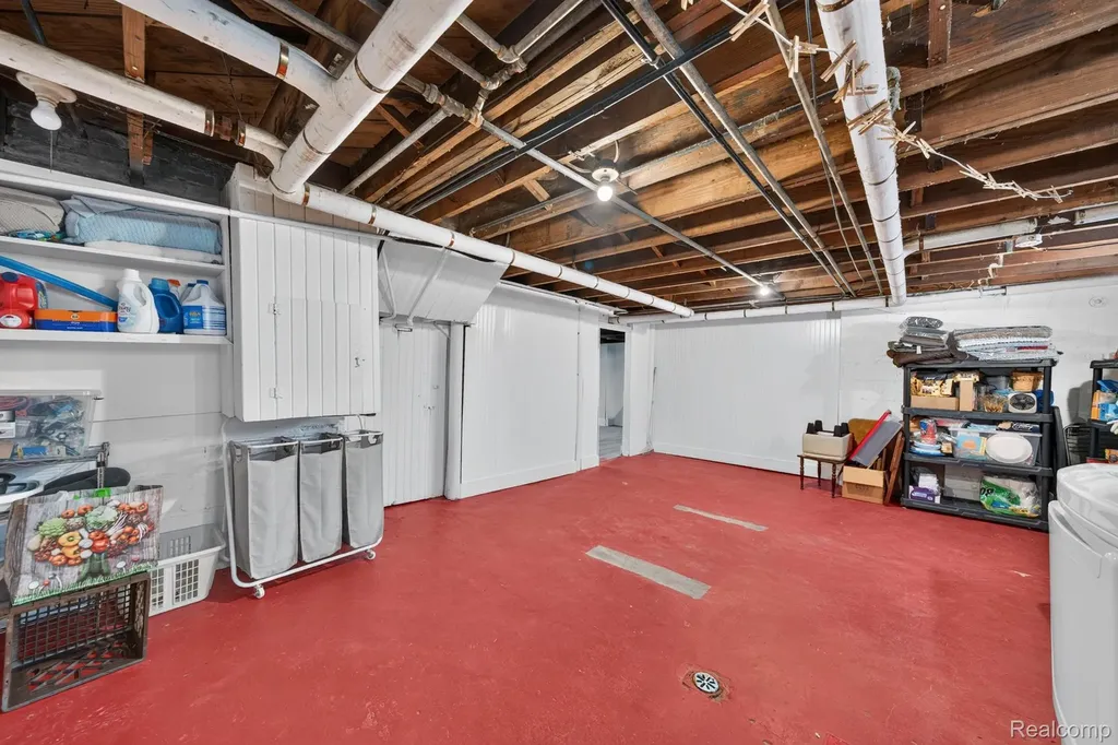 31710 Glencoe Drive Beverly Hills Village MI 48025