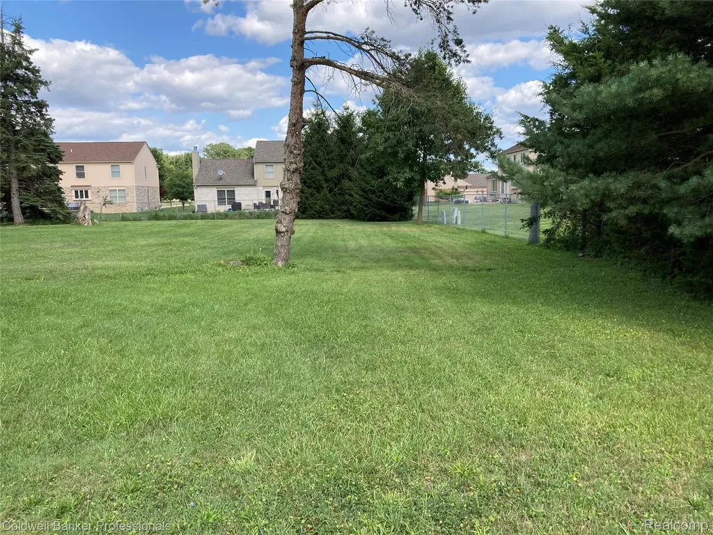 000 Dequindre Road Sterling Heights City MI 48314
