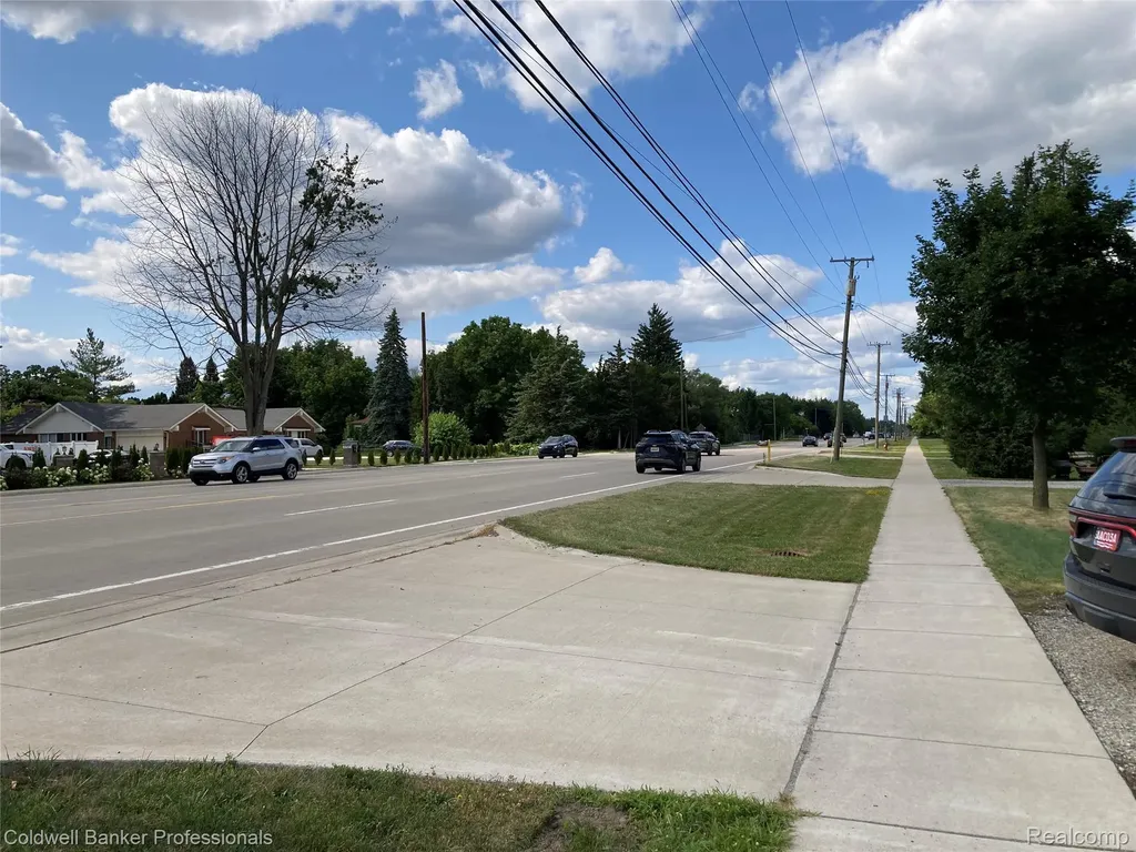 000 Dequindre Road Sterling Heights City MI 48314