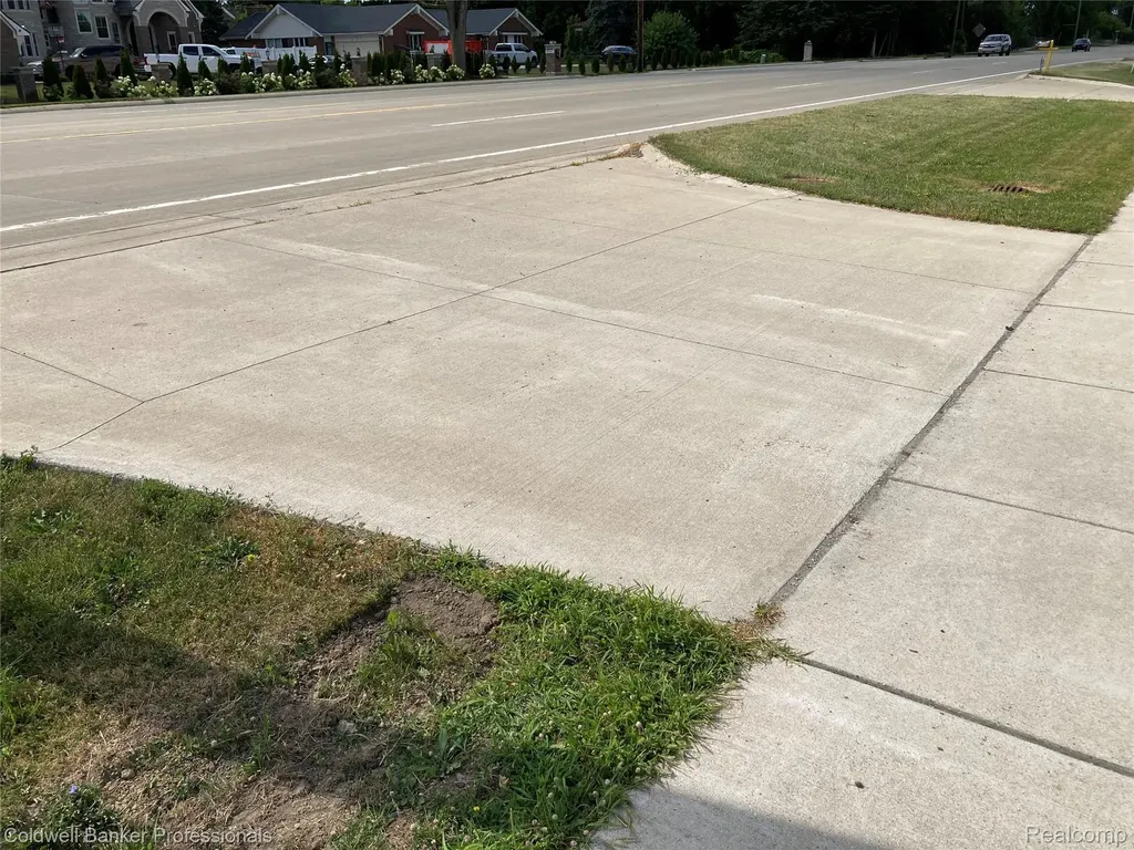 000 Dequindre Road Sterling Heights City MI 48314