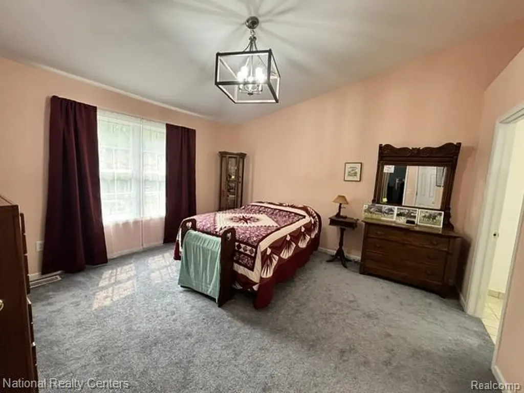 809 Chelsea Ridge Court Howell City MI 48843