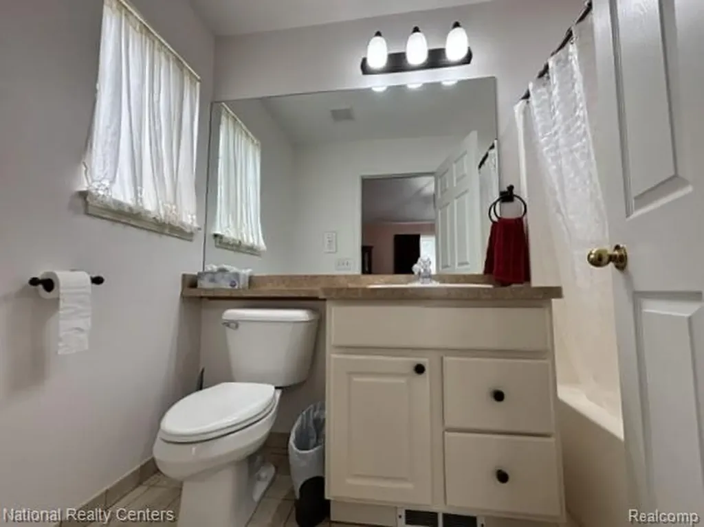 809 Chelsea Ridge Court Howell City MI 48843