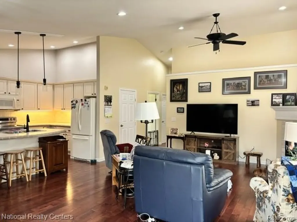 809 Chelsea Ridge Court Howell City MI 48843