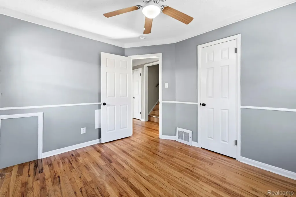 12801 Birrell Street Southgate City MI 48195