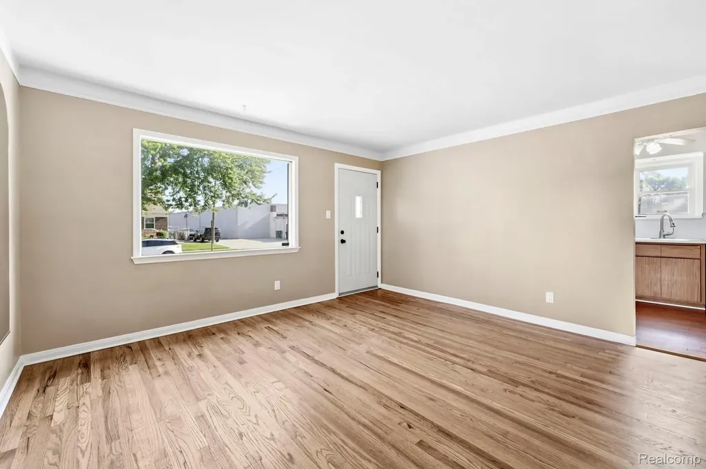 12801 Birrell Street Southgate City MI 48195