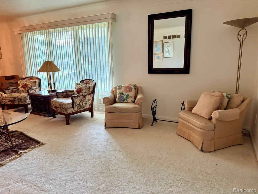 25630 Woodvilla Place Southfield City MI 48075