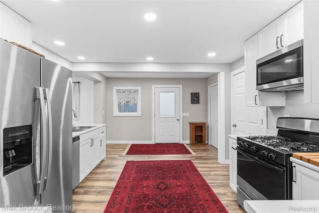 6029 Walnut Street Kingston Village MI 48741