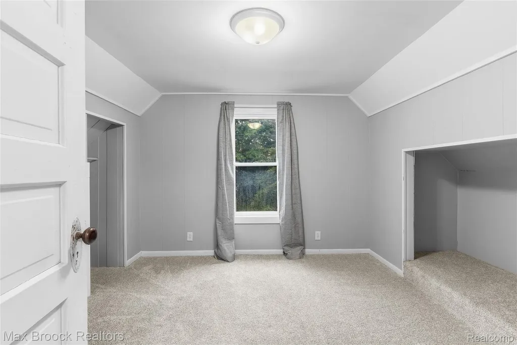 6029 Walnut Street Kingston Village MI 48741