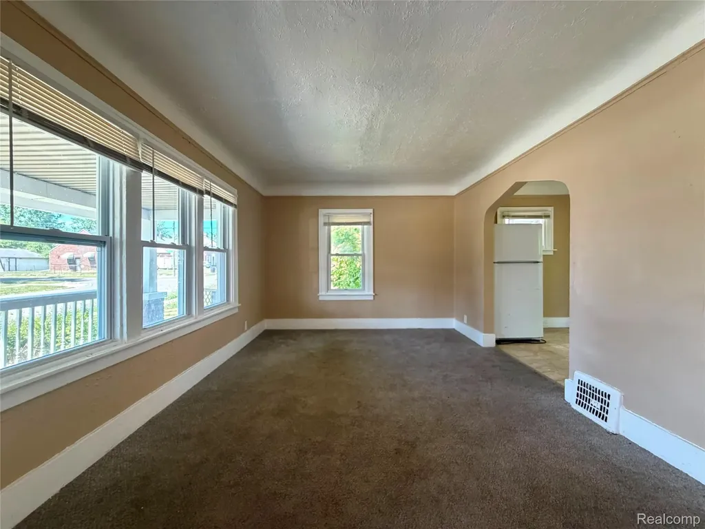 10044 Whitcomb Street Detroit City MI 48227