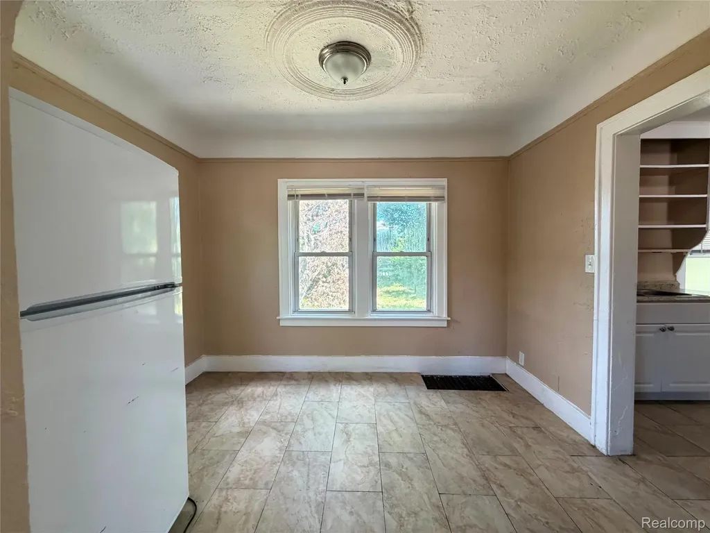 10044 Whitcomb Street Detroit City MI 48227