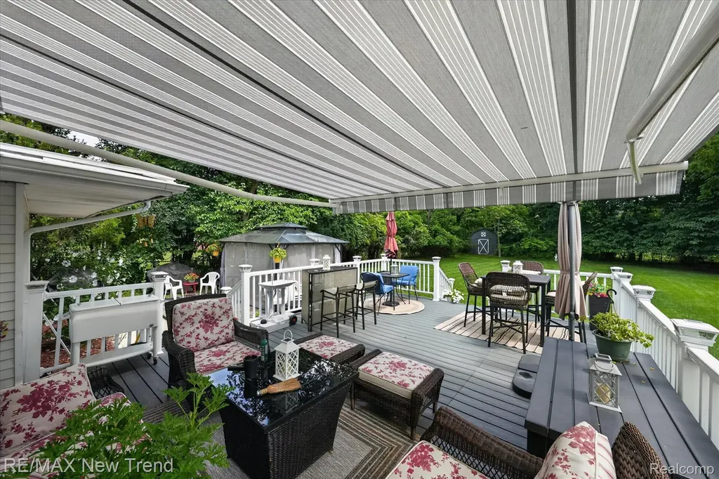 24414 Lois Lane Southfield City MI 48075