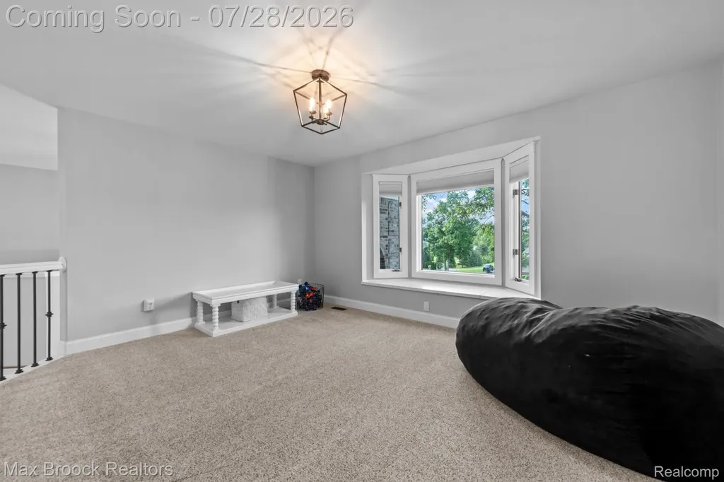 6827 Strawberry Lane Independence Charter Township MI 48348