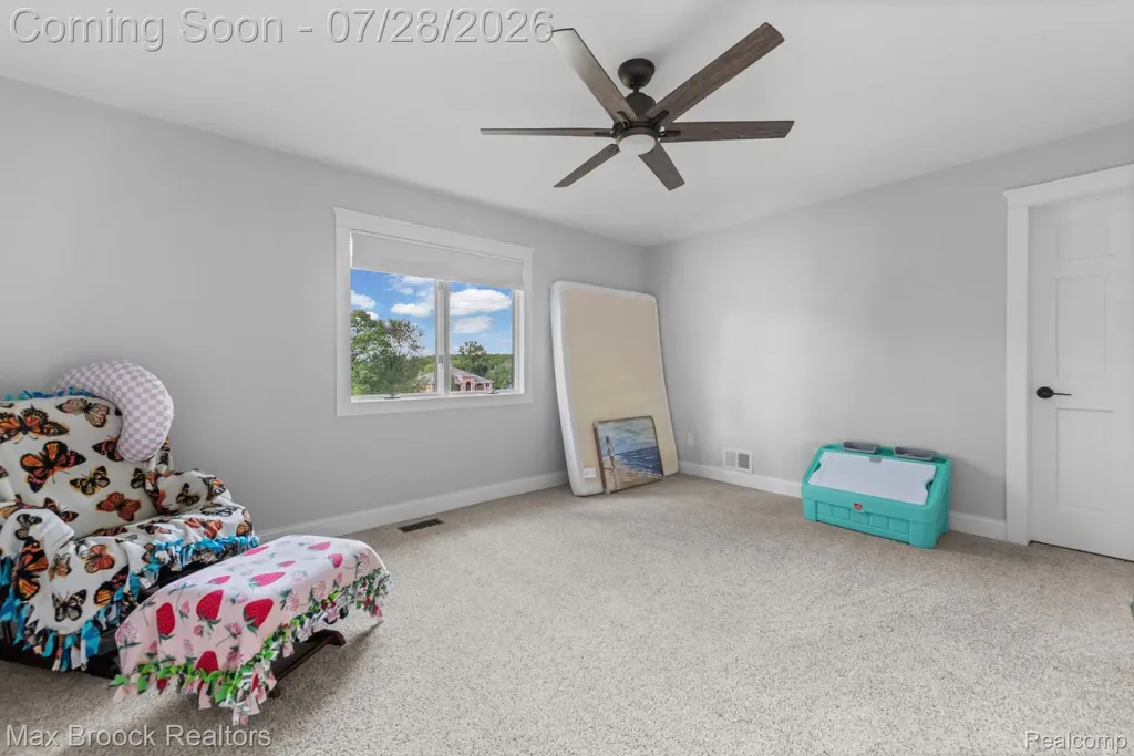 6827 Strawberry Lane Independence Charter Township MI 48348