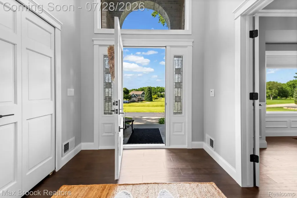 6827 Strawberry Lane Independence Charter Township MI 48348