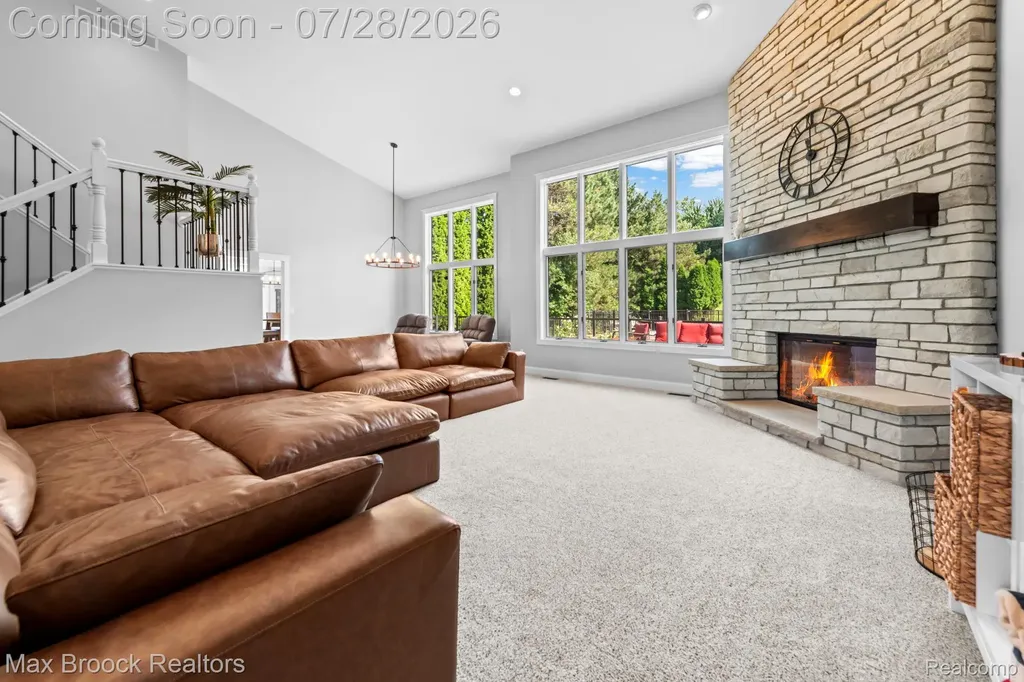 6827 Strawberry Lane Independence Charter Township MI 48348