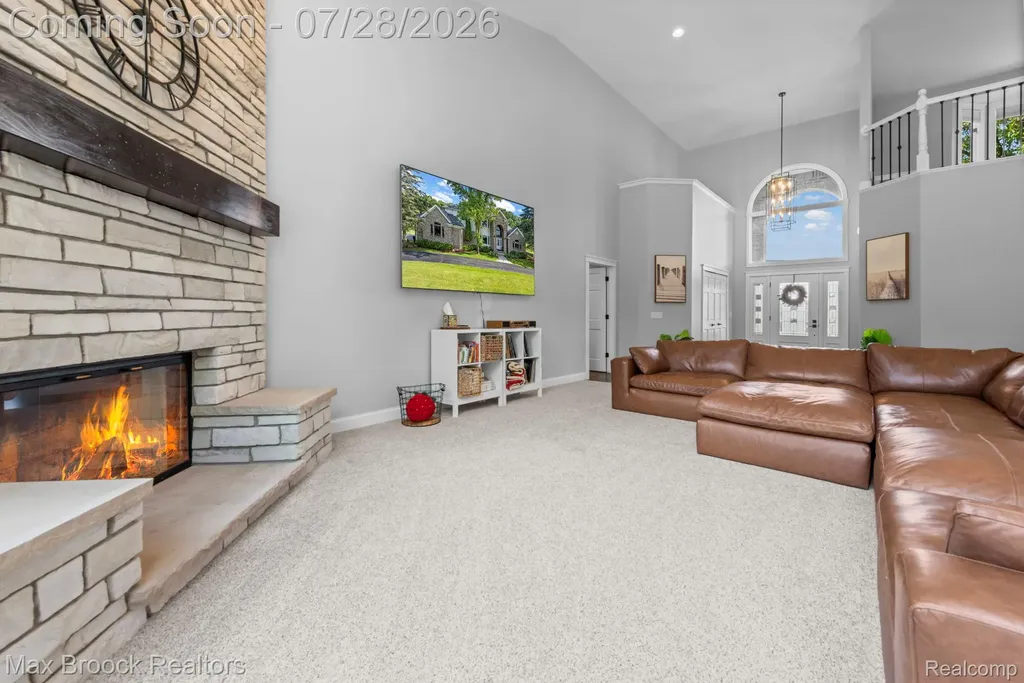 6827 Strawberry Lane Independence Charter Township MI 48348
