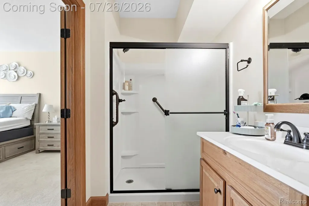 26657 Kirkway Drive Woodhaven City MI 48183