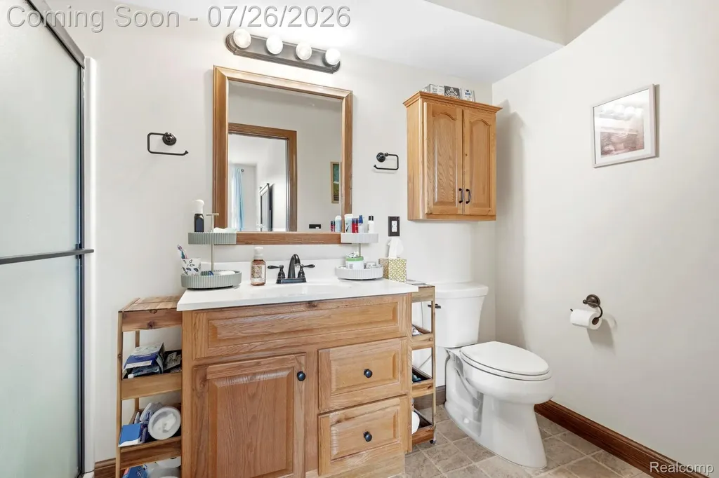 26657 Kirkway Drive Woodhaven City MI 48183