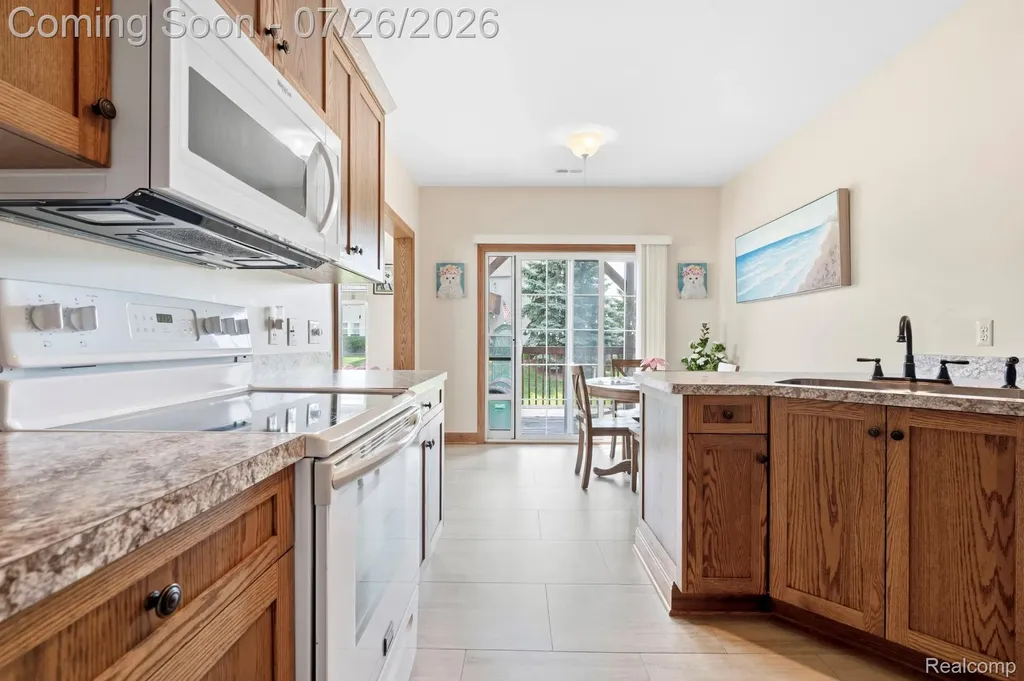 26657 Kirkway Drive Woodhaven City MI 48183