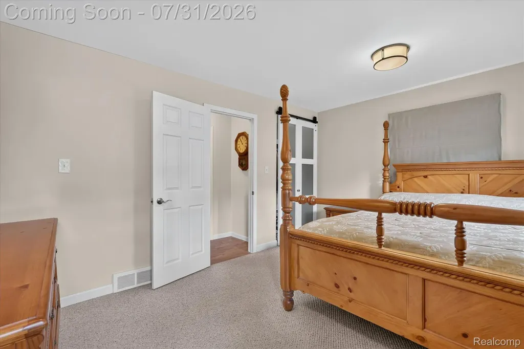 25650 Glamorgan Novi City MI 48374