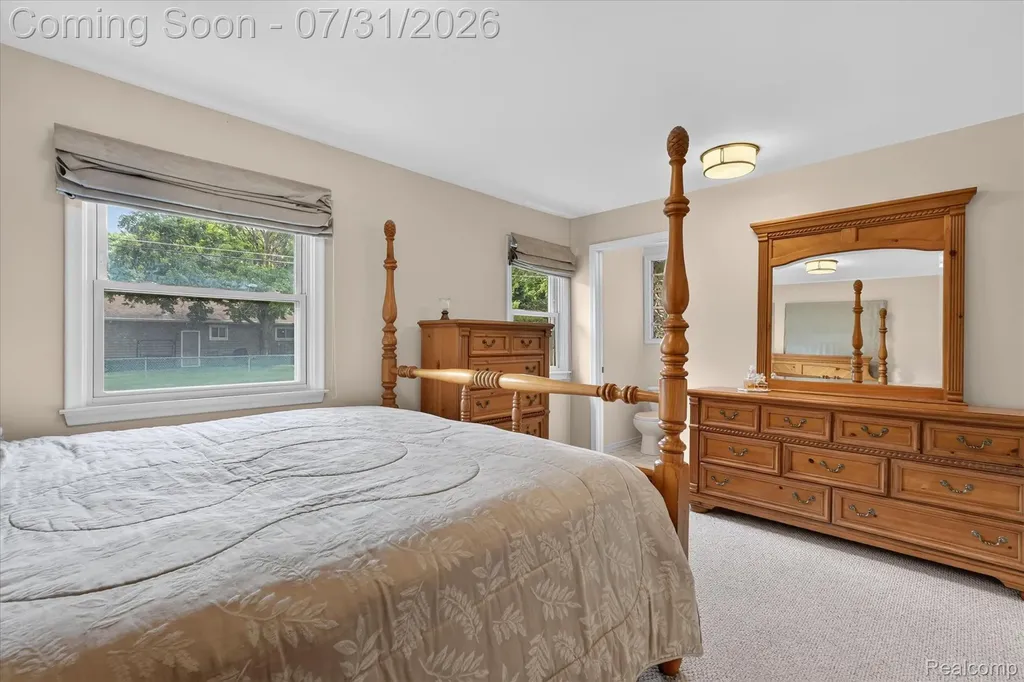 25650 Glamorgan Novi City MI 48374