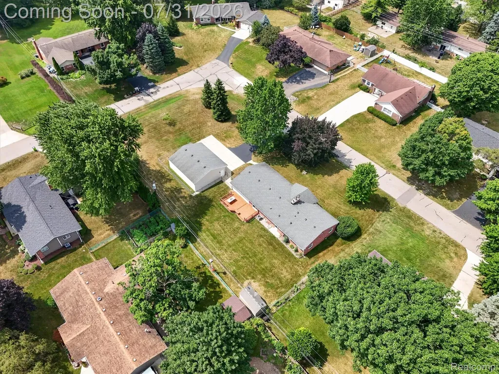 25650 Glamorgan Novi City MI 48374