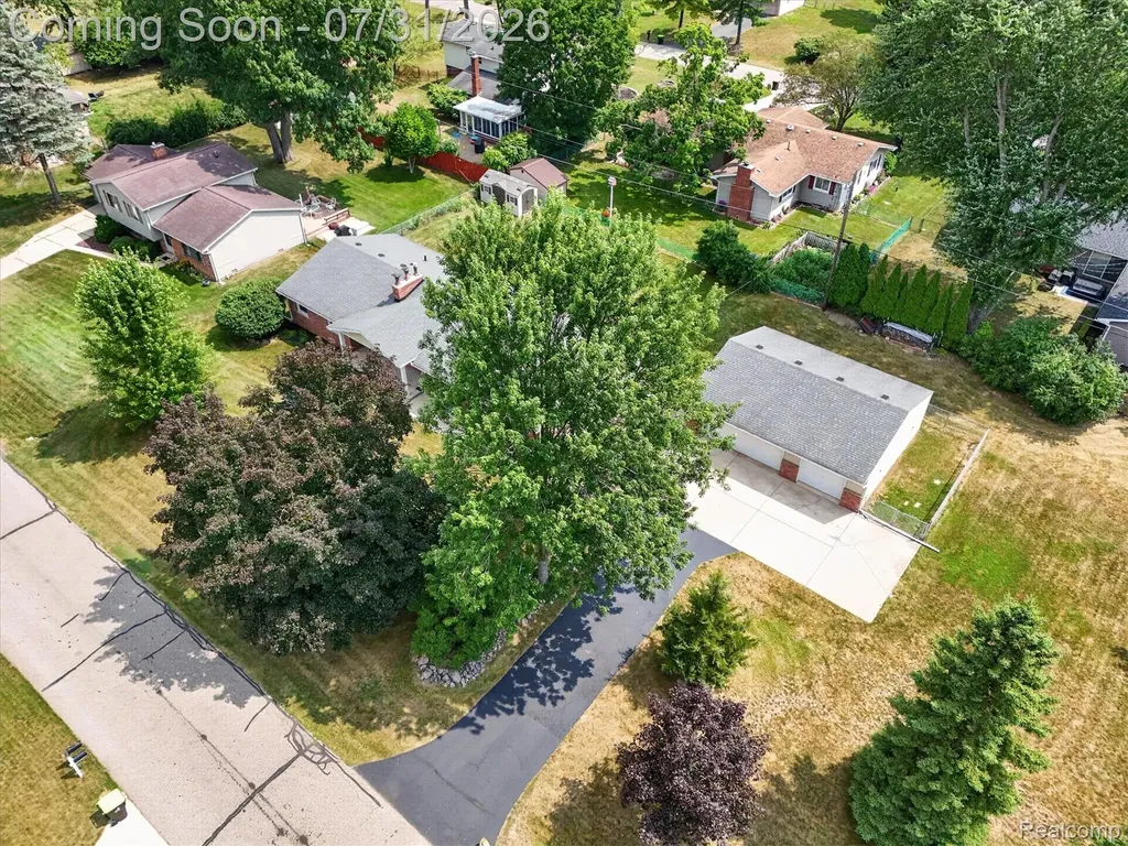 25650 Glamorgan Novi City MI 48374