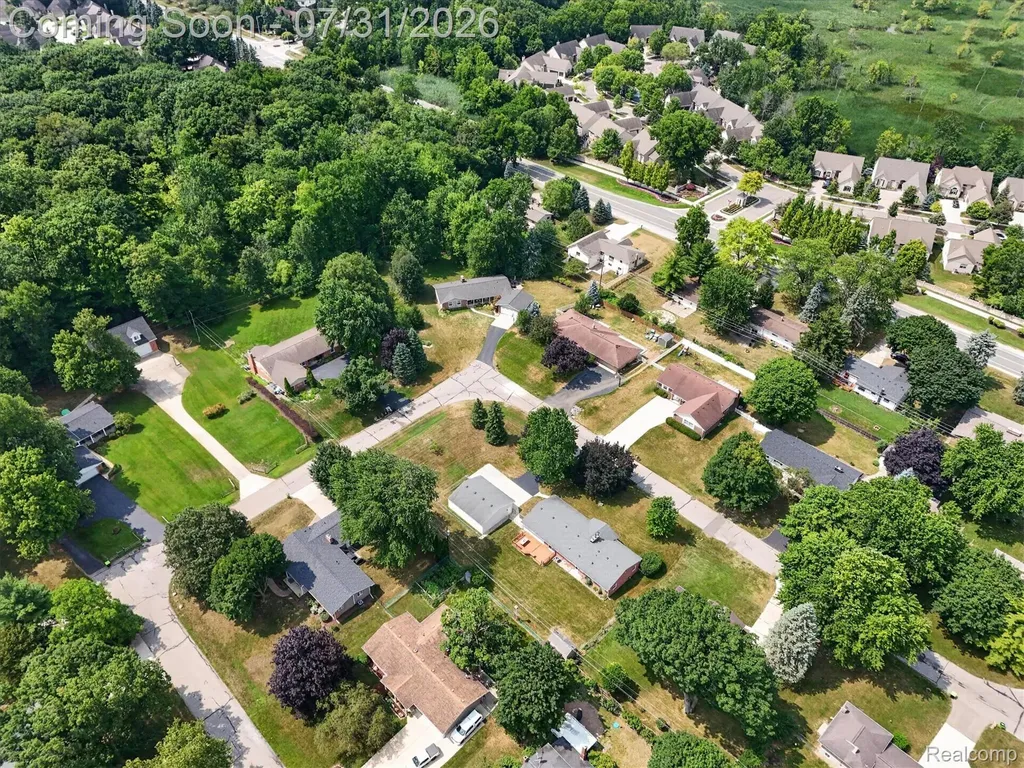 25650 Glamorgan Novi City MI 48374