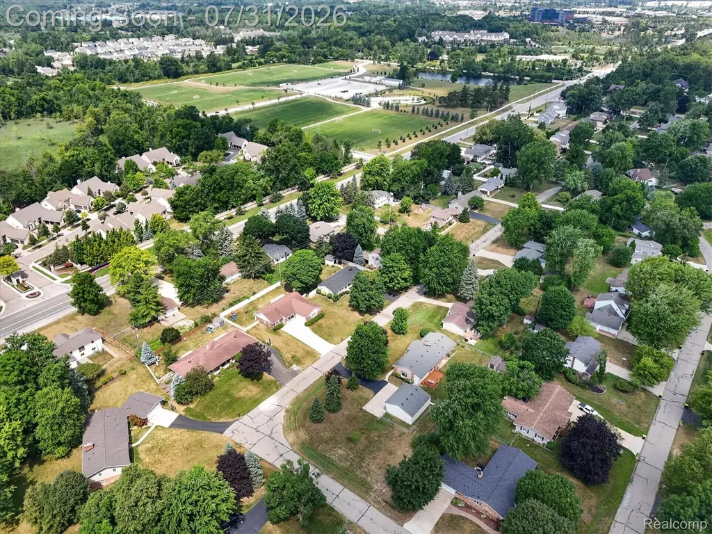 25650 Glamorgan Novi City MI 48374