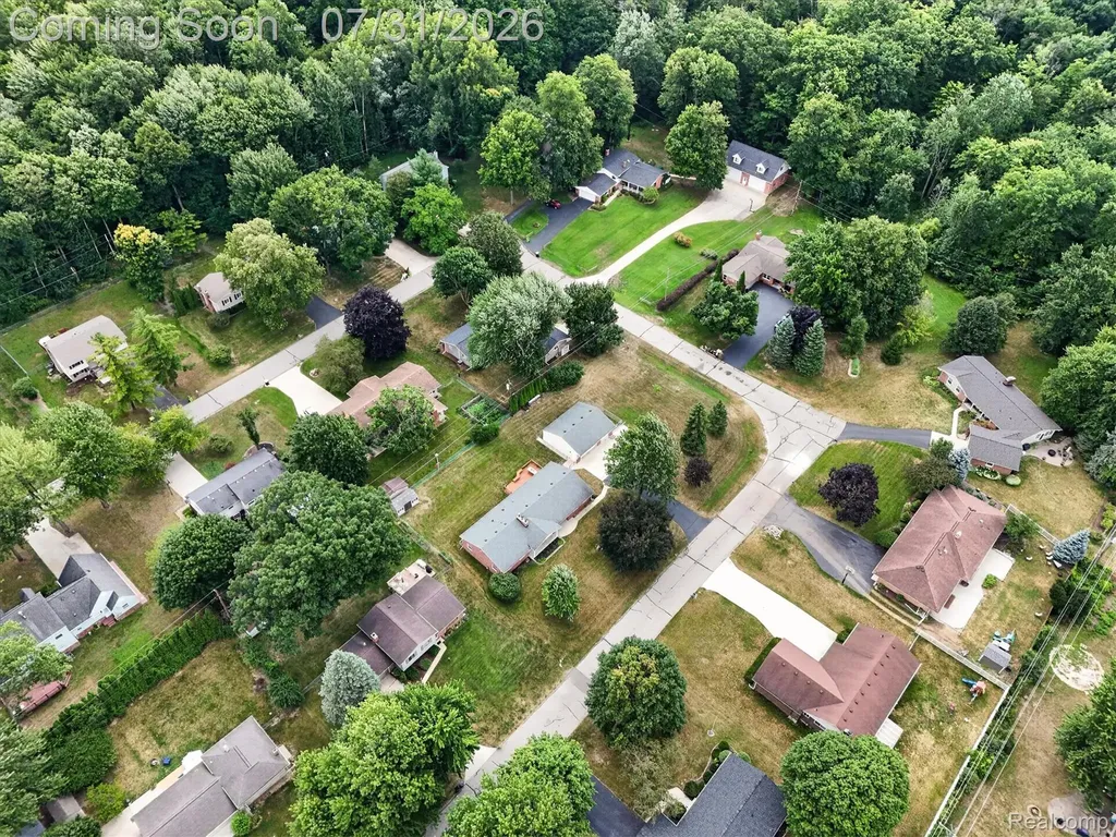 25650 Glamorgan Novi City MI 48374