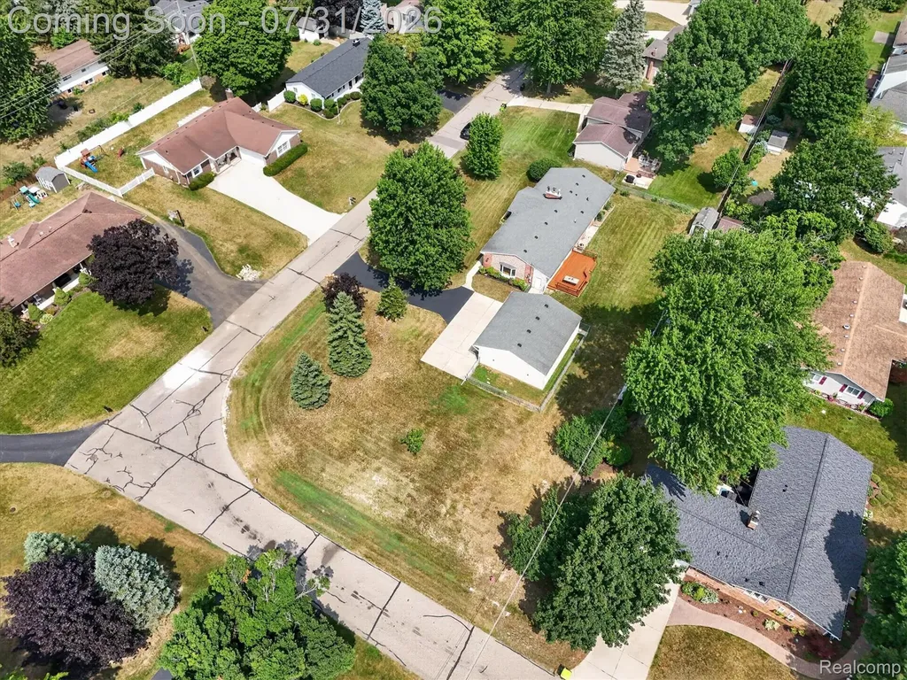 25650 Glamorgan Novi City MI 48374