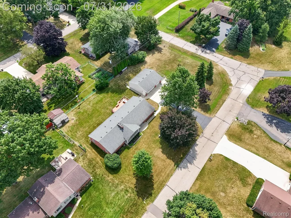 25650 Glamorgan Novi City MI 48374