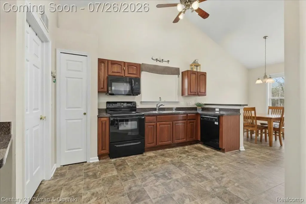 5517 Elmhurst Drive Trenton City MI 48183
