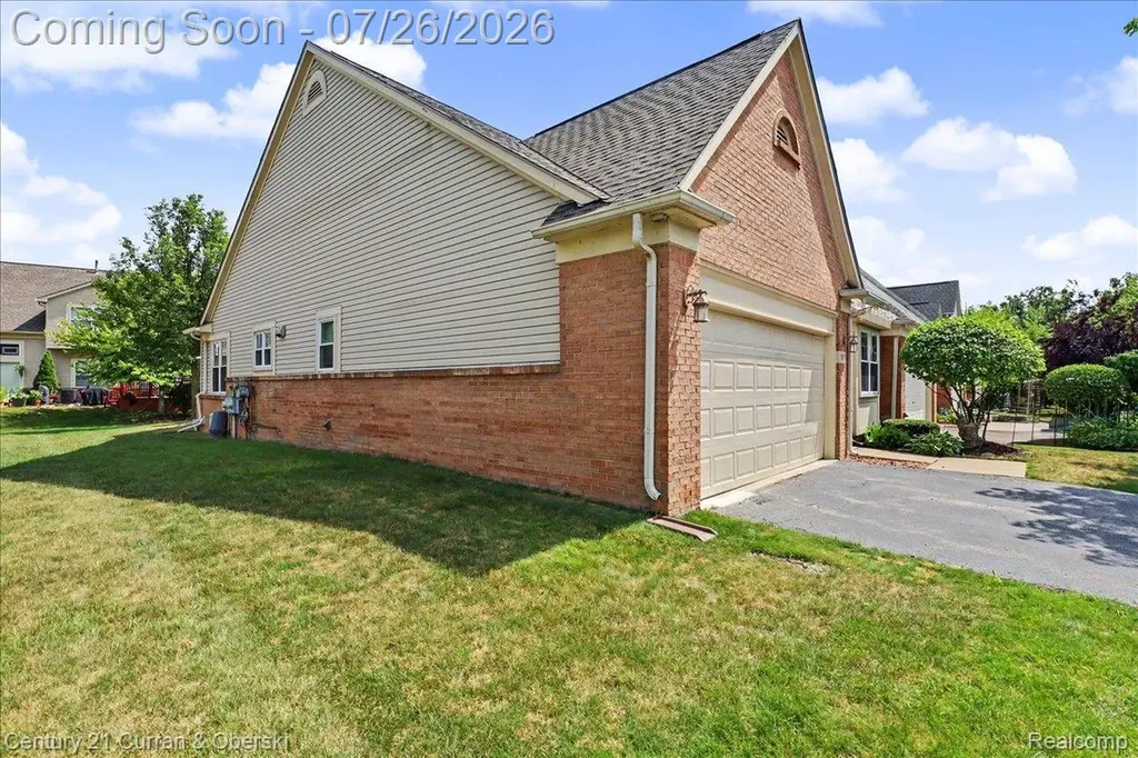 5517 Elmhurst Drive Trenton City MI 48183