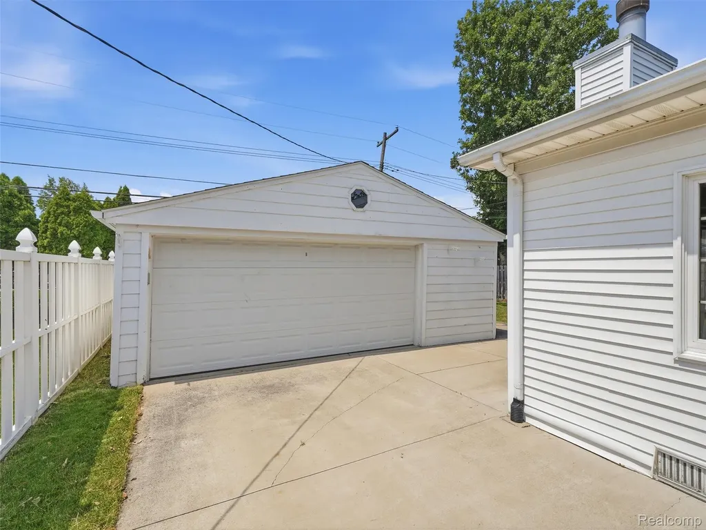 3170 Maxwell Street Trenton City MI 48183