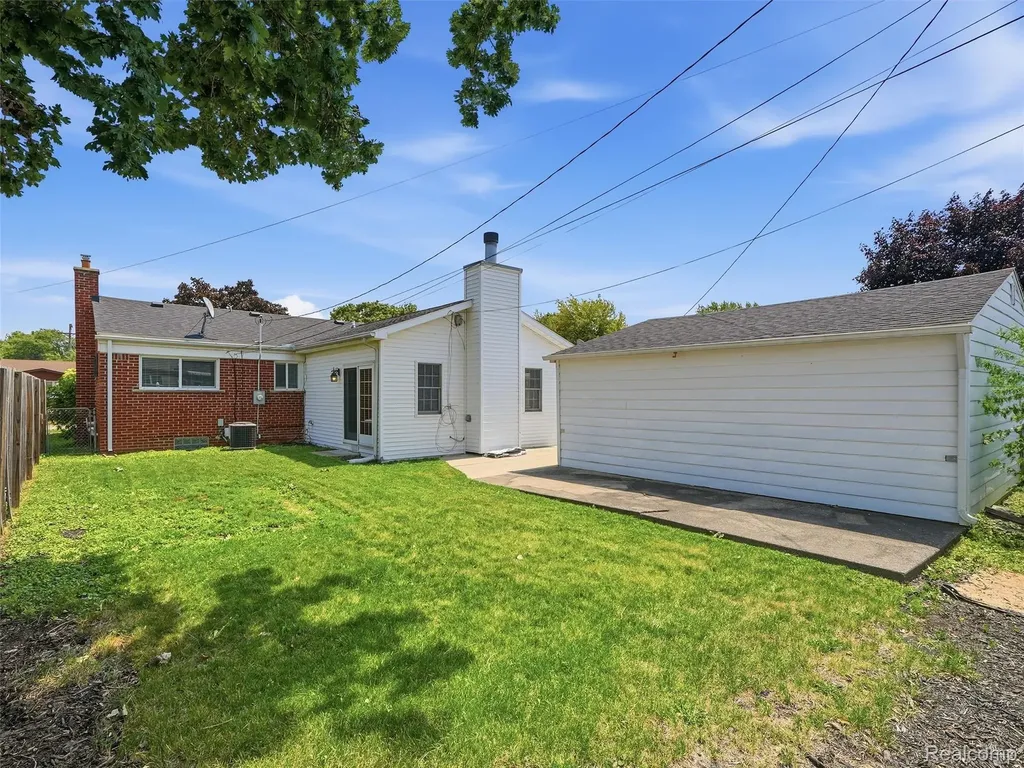 3170 Maxwell Street Trenton City MI 48183