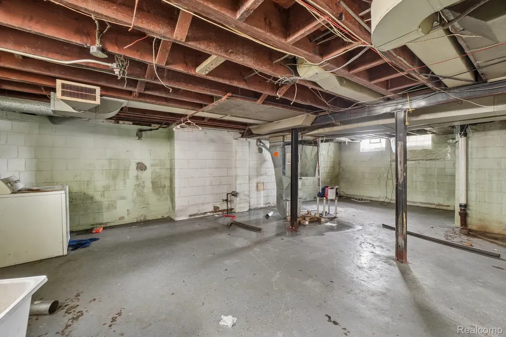 15906 Collingham Drive Detroit City MI 48205
