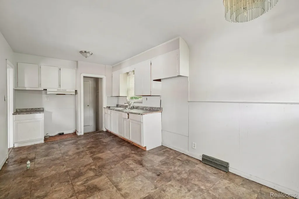 15906 Collingham Drive Detroit City MI 48205