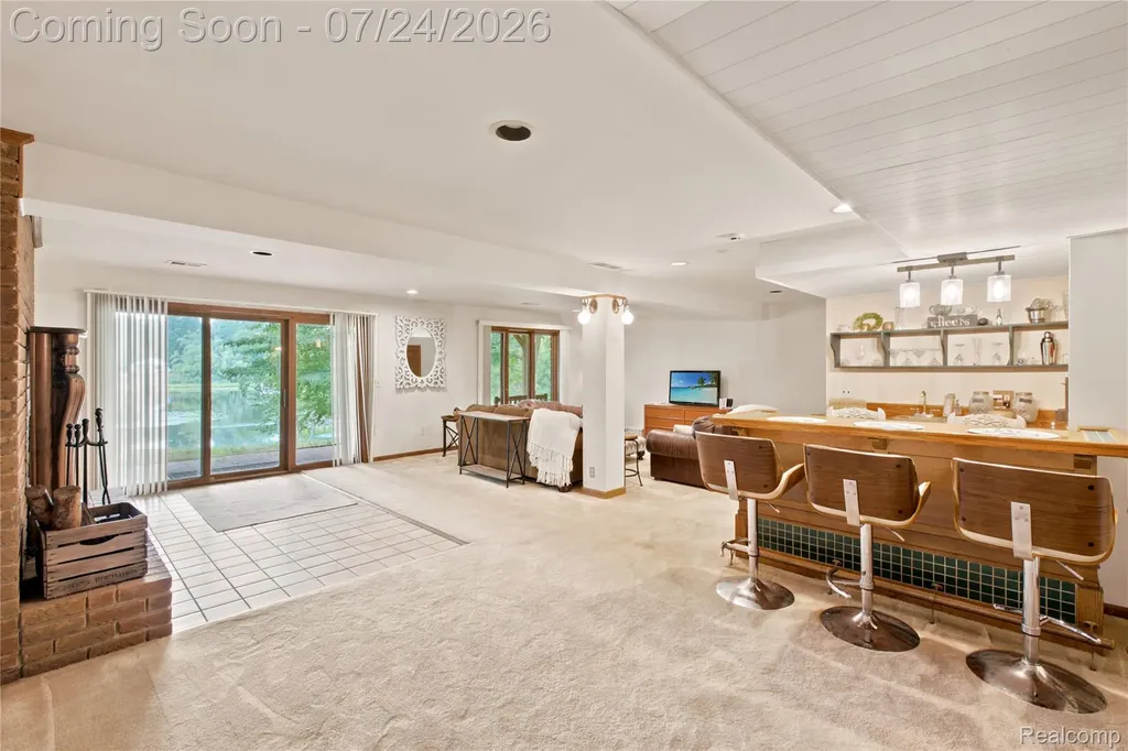 377 Ridgemont Road Addison Township MI 48370