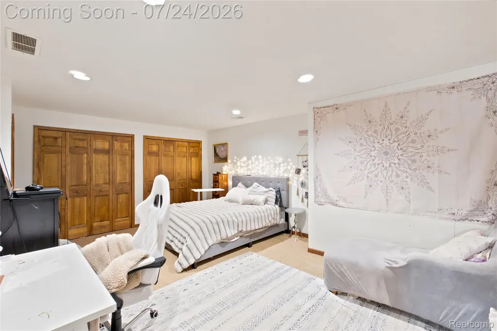 377 Ridgemont Road Addison Township MI 48370