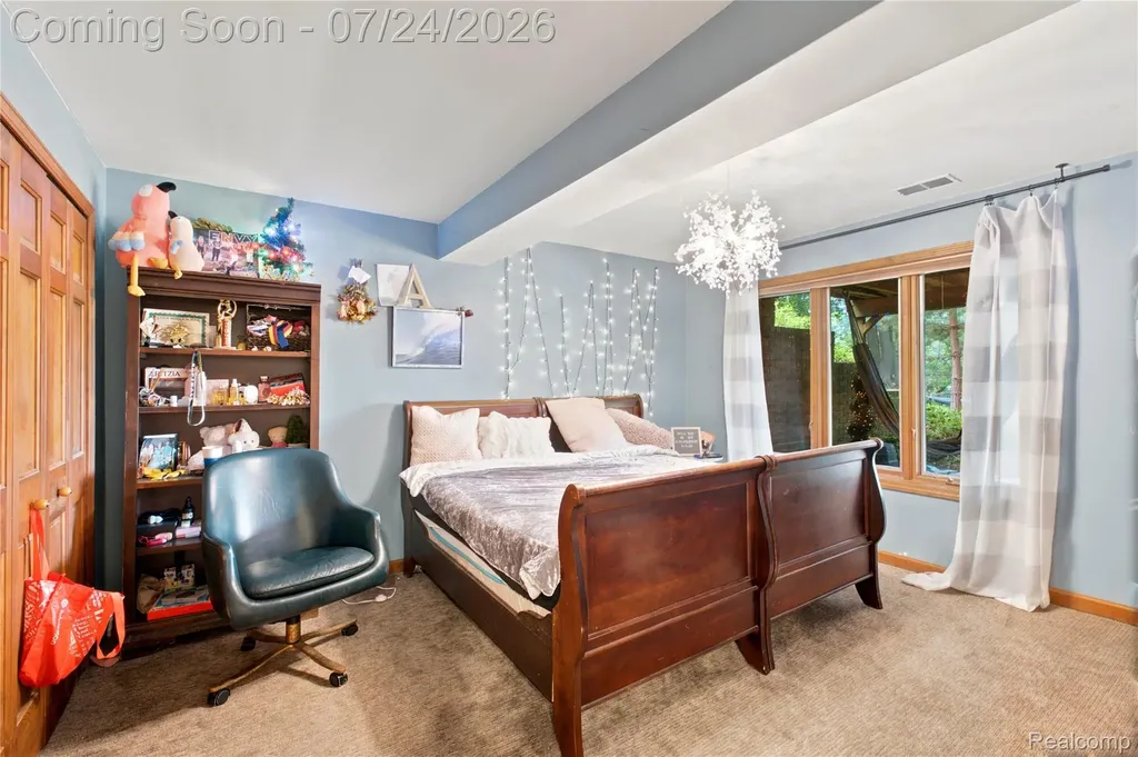 377 Ridgemont Road Addison Township MI 48370
