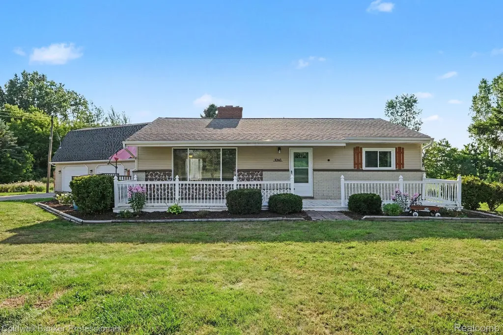 10143 N Bray Road Thetford Township MI 48420