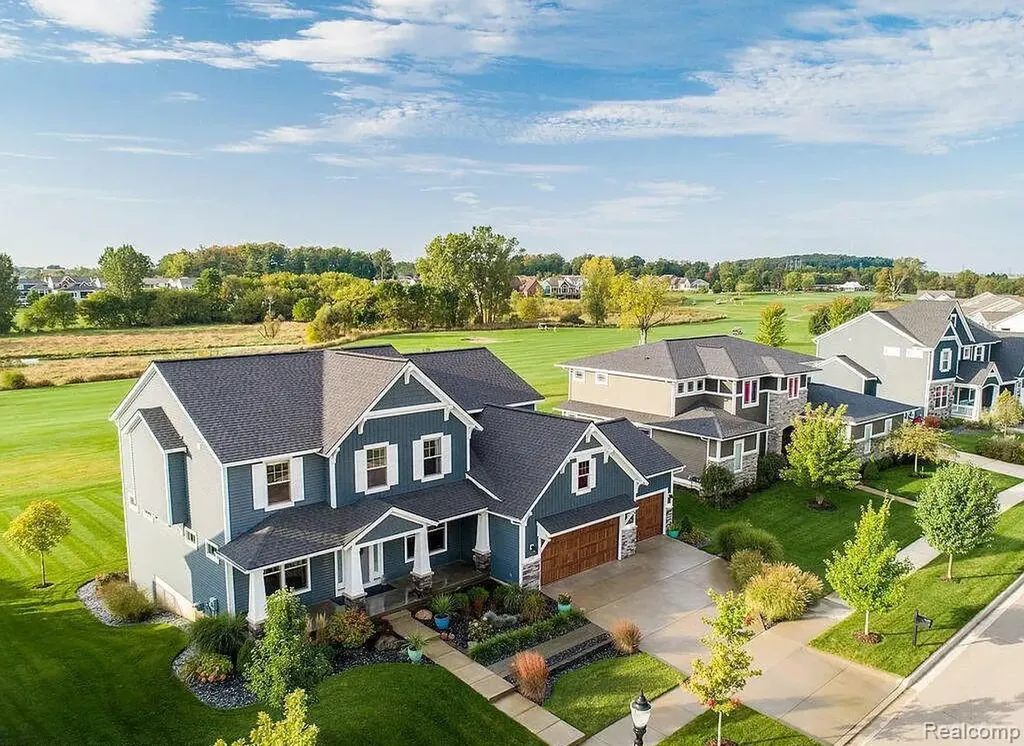 2751 Carnoustie Drive Lansing City MI 48864