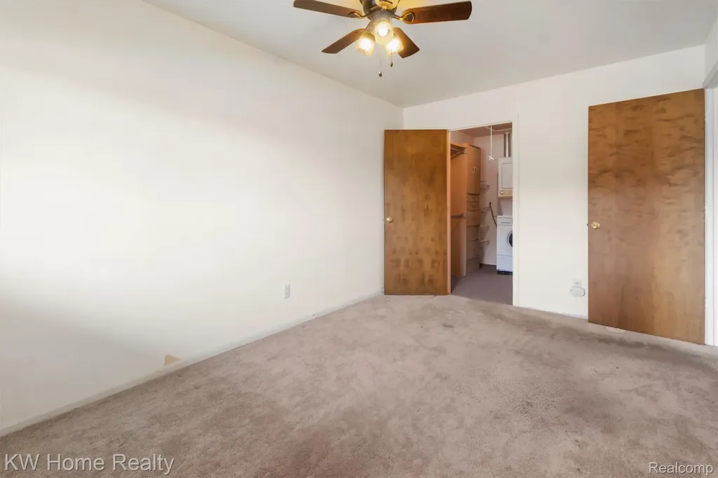 16030 Holz Drive Southgate City MI 48195